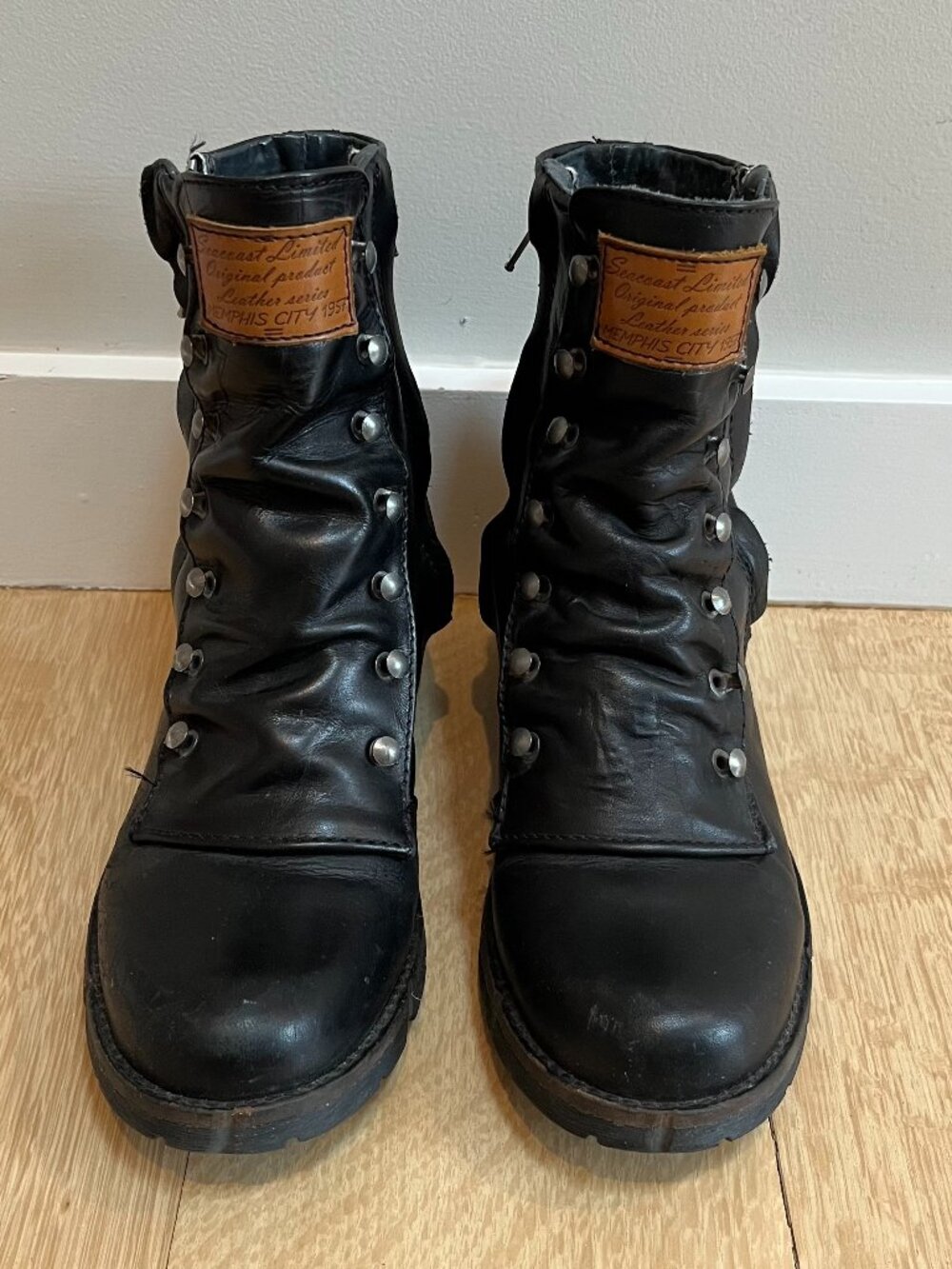 Bernie Mev. Black leather "Combat" Boots Size 39